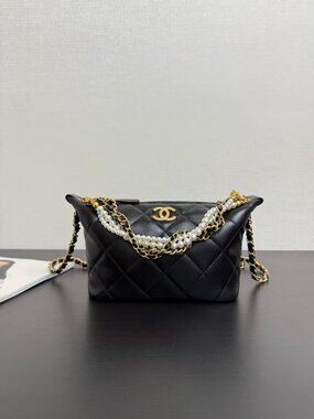 Classic CHANEL Bag: A Stylish and Versatile Choice for Elegance